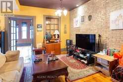 419 DUNDAS STREET | Woodstock Ontario | Slide Image Nineteen