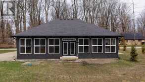 6043 FRANKS ROAD | Lambton Shores Ontario | Slide Image Seven