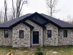 6043 FRANKS ROAD Lambton Shores Ontario, N0N 1J1