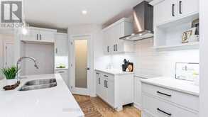 95 STYLES DRIVE | St. Thomas Ontario | Slide Image Seven