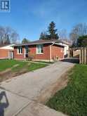 221 ADMIRAL DRIVE | London Ontario | Slide Image Two