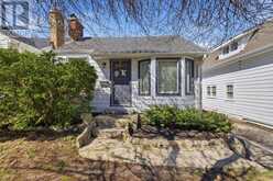 56 THOMAS JANES DRIVE | London Ontario | Slide Image Two