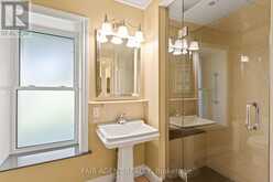 26 DALY AVENUE | Stratford Ontario | Slide Image Thirty-eight