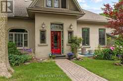 26 DALY AVENUE | Stratford Ontario | Slide Image Four