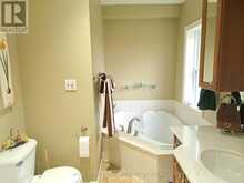 39132 MOUNT CARMEL DRIVE | South Huron Ontario | Slide Image Fifteen