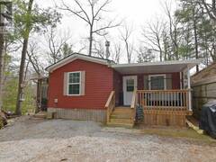 18 - 9826 NORTHVILLE CRESCENT Lambton Shores Ontario, N0M 2N0