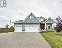 551 SCENIC COURT | Warwick Ontario | Slide Image Two