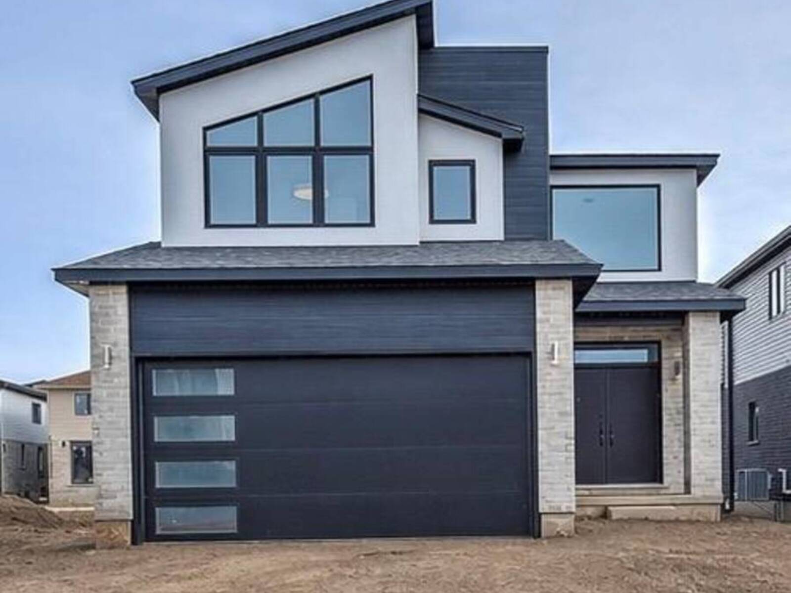 245 HESSELMAN CRESCENT, London, Ontario N6M 0K3