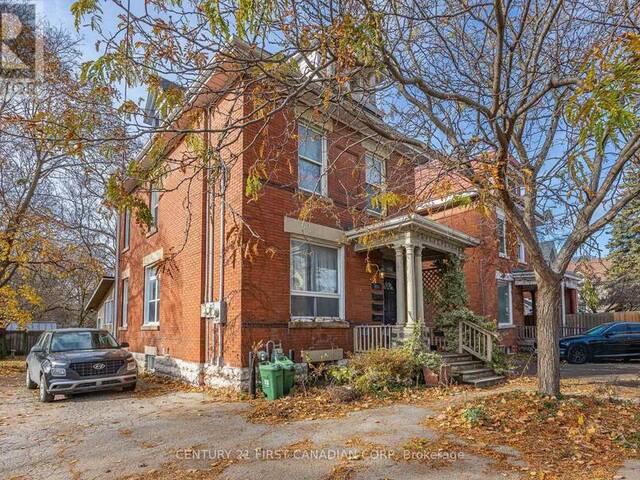 551 ADELAIDE STREET N London Ontario, N6B 3J6 - Multi-family Home For Sale