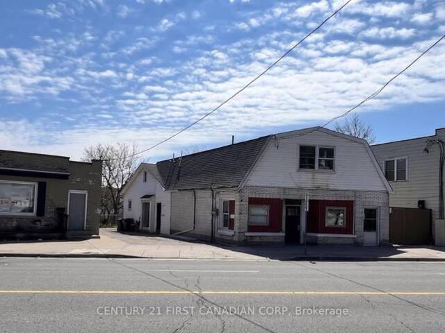 745 & 749 HAMILTON ROAD London Ontario, N5Z 1T8 - Multi-family Home For Sale
