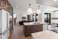 196 WESTBROOK DRIVE | Komoka Ontario | Slide Image Twelve