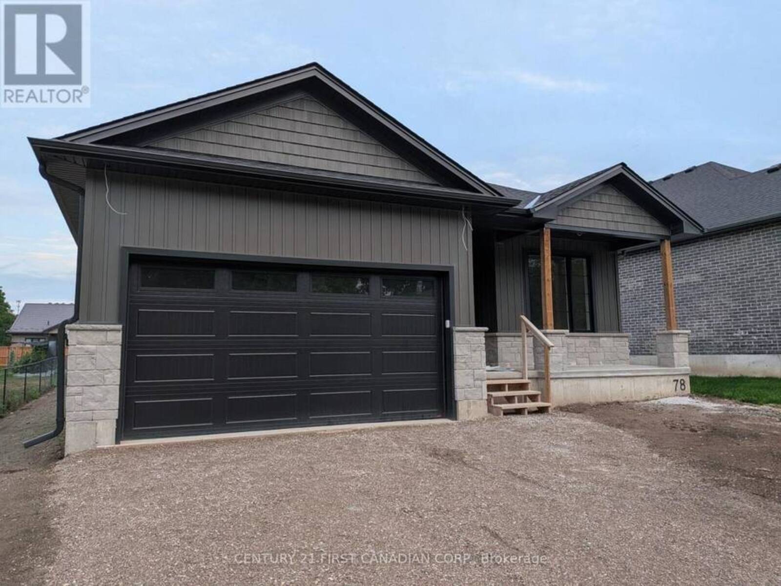 78 QUEEN STREET, North Middlesex, Ontario N0M 1A0