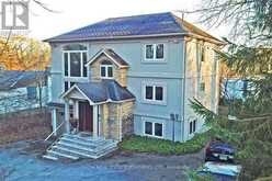 754 RIVERSIDE DRIVE | London Ontario | Slide Image Two