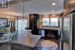 754 RIVERSIDE DRIVE | London Ontario | Slide Image Nine