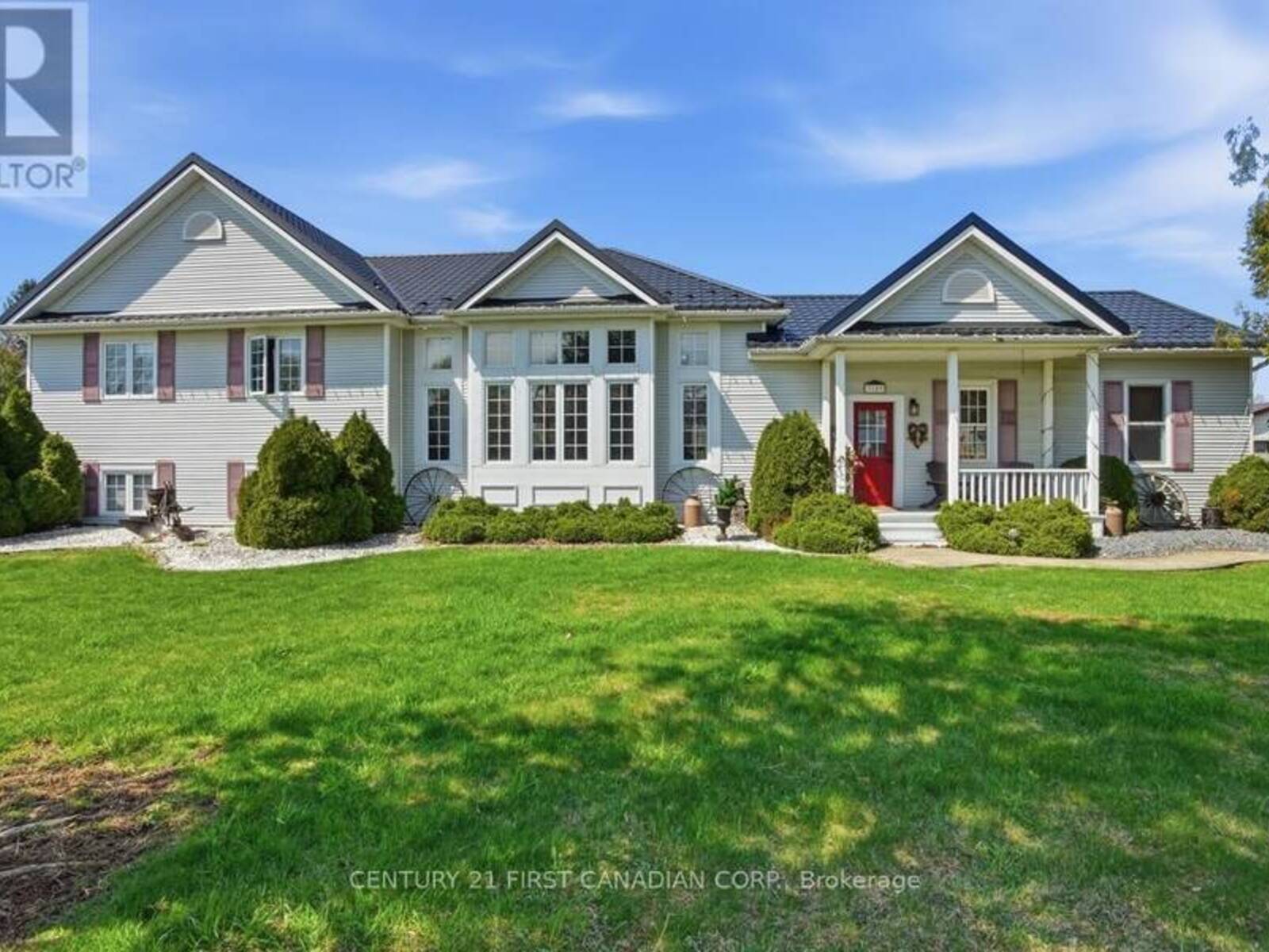 3159 NAUVOO ROAD, Brooke-Alvinston, Ontario N0N 1A0