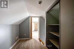 1 RATHGAR STREET | London Ontario | Slide Image Thirteen