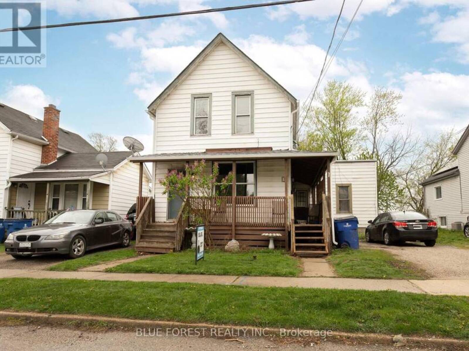 128 WEST STREET, Chatham, Ontario N7M 2R6