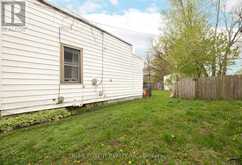 128 WEST STREET | Chatham Ontario | Slide Image Forty-two