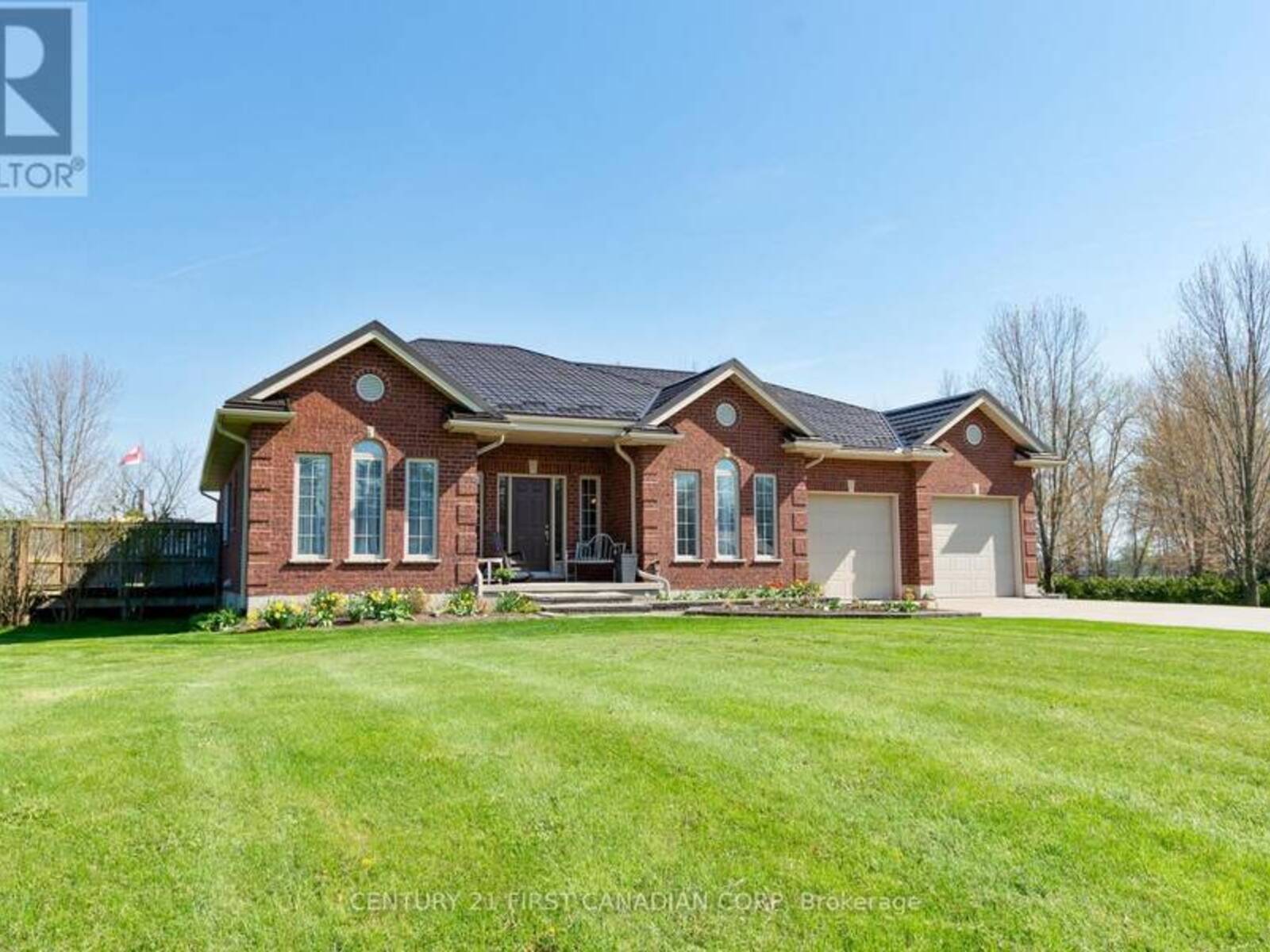 653 PETER STREET, Strathroy-Caradoc, Ontario N0L 1T0