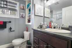129 DUCHESS AVENUE | Lucan Biddulph Ontario | Slide Image Thirteen