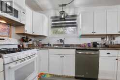 129 DUCHESS AVENUE | Lucan Biddulph Ontario | Slide Image Four