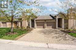 5 - 270 NORTH CENTRE ROAD | London Ontario | Slide Image Two