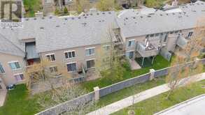 5 - 270 NORTH CENTRE ROAD | London Ontario | Slide Image Thirty-nine