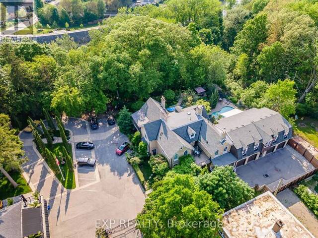3 - 80 BARTON STREET London Ontario, N6A 1N2 - 2 Bedrooms Condo For Sale