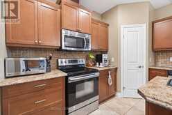 40 FIELDSTONE CRESCENT | Komoka Ontario | Slide Image Seventeen