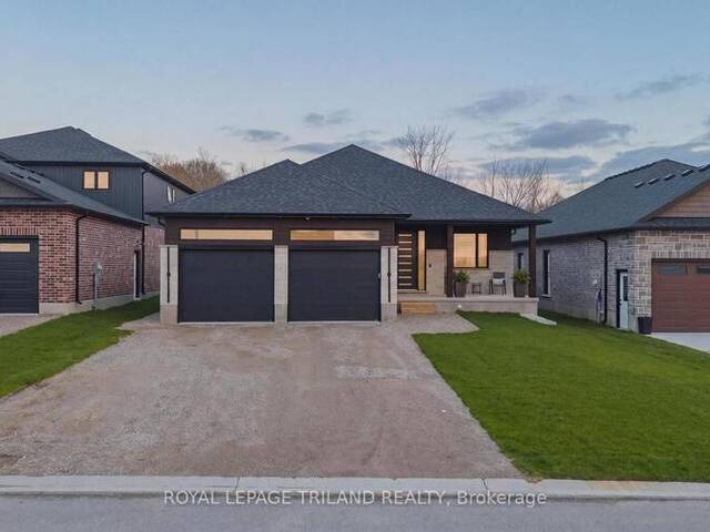 62 AVERY PLACE Perth East Ontario, N0K 1M0 - 4 Bedrooms Home For Sale