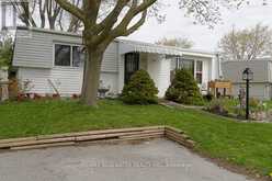 35 PEBBLE BEACH PARKWAY | Grand Bend Ontario | Slide Image Three