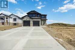 644 KETTER WAY | Plympton-Wyoming Ontario | Slide Image One