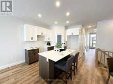 7 POSTMA CRESCENT | North Middlesex Ontario | Slide Image Twelve