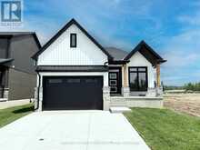 7 POSTMA CRESCENT | North Middlesex Ontario | Slide Image One