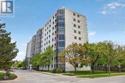 810 - 127 BELMONT DRIVE | London Ontario | Slide Image Two