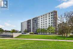 810 - 127 BELMONT DRIVE | London Ontario | Slide Image Three