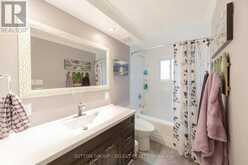 246 SOUTHWINDS COURT | Grand Bend Ontario | Slide Image Twenty-nine