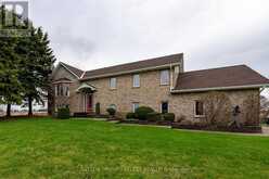 77242 LONDON ROAD | Clinton Ontario | Slide Image One