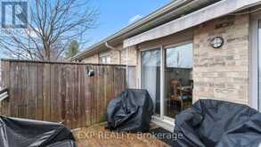 14 - 2100 DENVIEW AVENUE | London Ontario | Slide Image Thirty-nine