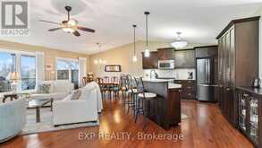 14 - 2100 DENVIEW AVENUE | London Ontario | Slide Image Eight