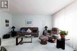 14 BRENTWOOD CRESCENT | London Ontario | Slide Image Four