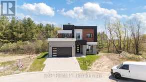 204 MERRITT COURT | Parkhill Ontario | Slide Image Two