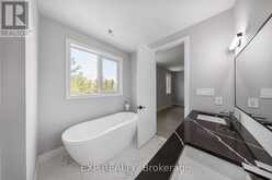 204 MERRITT COURT | Parkhill Ontario | Slide Image Eight