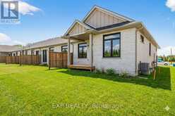 20 DEARING DRIVE | Grand Bend Ontario | Slide Image Two