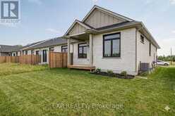 20 DEARING DRIVE | Grand Bend Ontario | Slide Image Sixteen