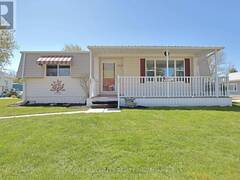 101 SHANNON BOULEVARD Grand Bend Ontario, N0M 1T0