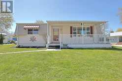 101 SHANNON BOULEVARD | Grand Bend Ontario | Slide Image One