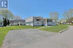 101 SHANNON BOULEVARD | Grand Bend Ontario | Slide Image Six