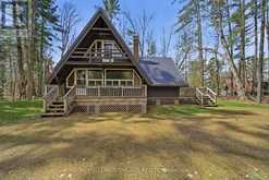 1003 CHIPPAWA LANE | Gravenhurst Ontario | Slide Image Three