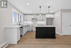 34 POSTMA CRESCENT | North Middlesex Ontario | Slide Image Nine
